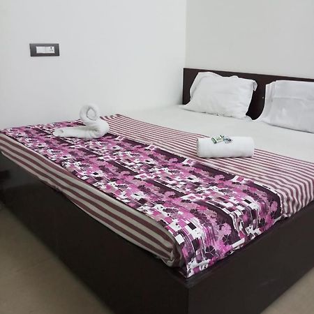 فندق تيروباتيفي  Sri Kousthubham Residency المظهر الخارجي الصورة