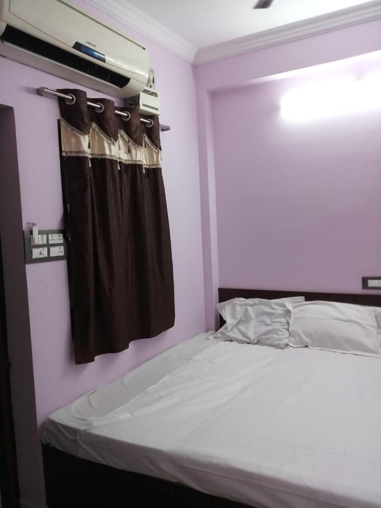 فندق تيروباتيفي  Sri Kousthubham Residency المظهر الخارجي الصورة